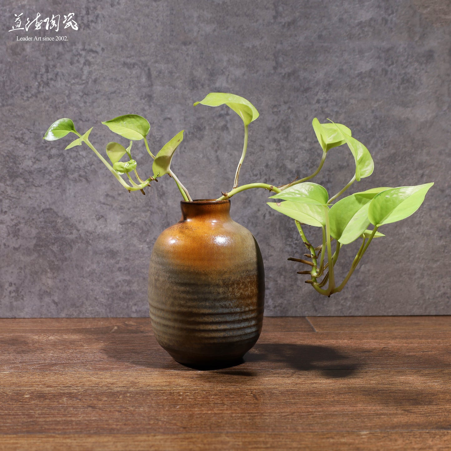 LEADER大肚直身插花瓶 彩陶草木灰釉 鶯歌手拉坏柴燒花器