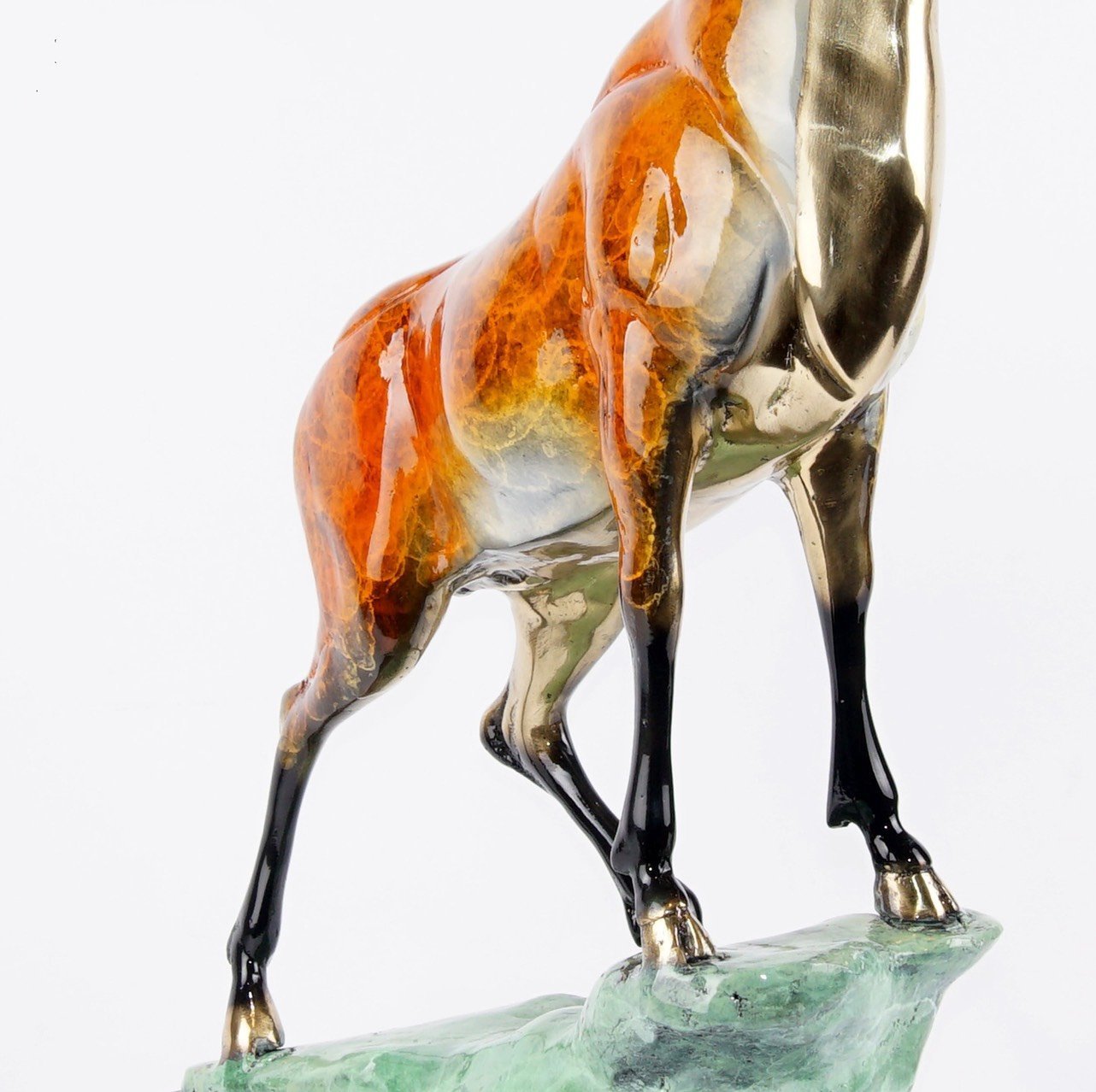 A wildness bucks - Bronze Sculpture Design - LEADER 益德 | 居家設計藝品・人文茶器・空間美學作品