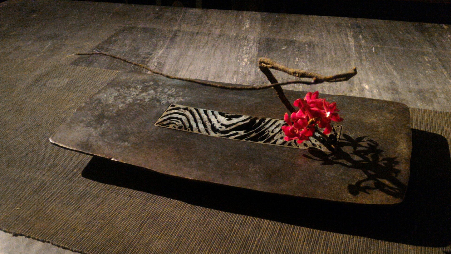 At ease - Gold plated bronze / teapot pad - LEADER 益德 | 居家設計藝品・人文茶器・空間美學作品