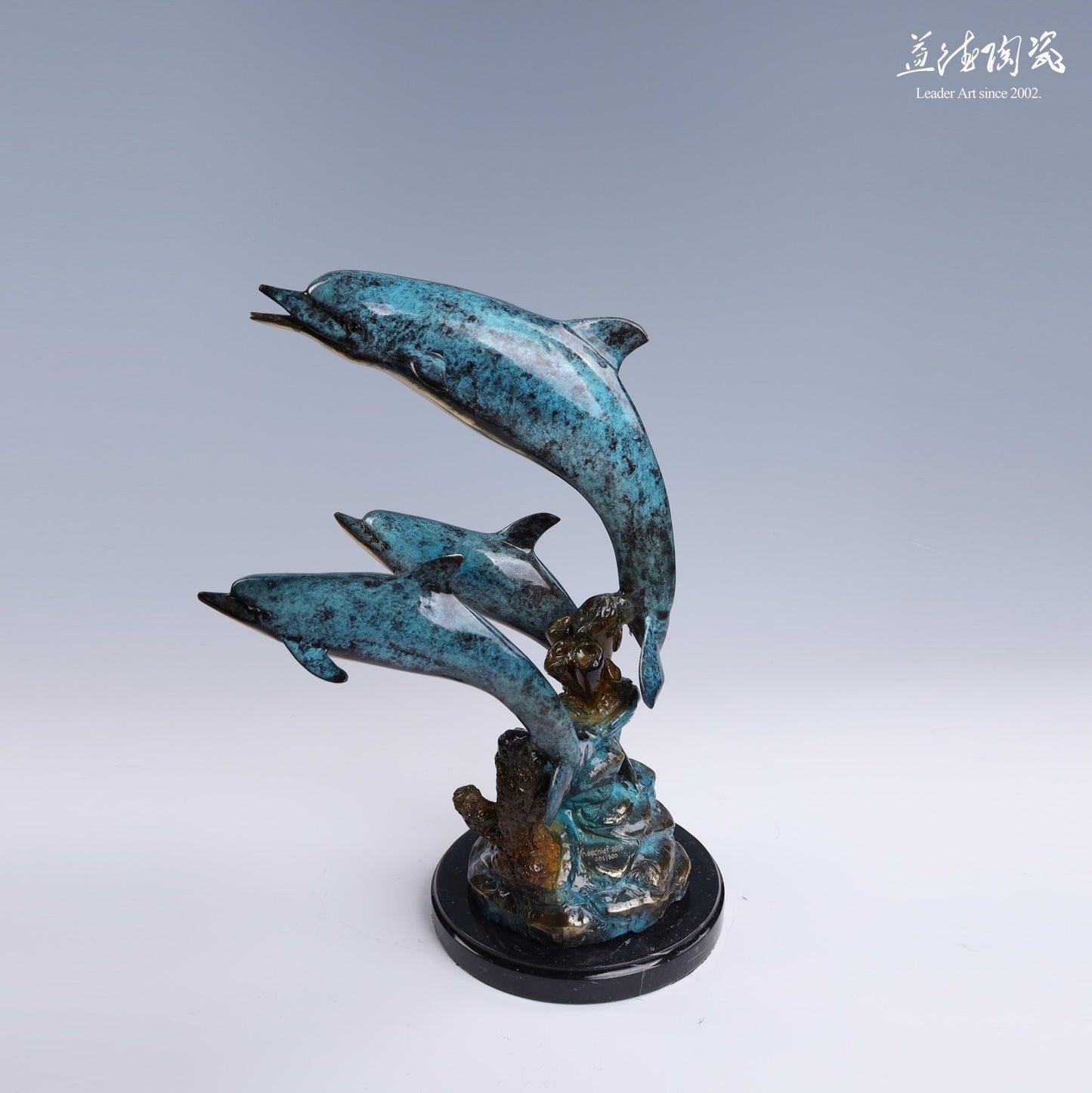 Dolphin with Marble Effect - LEADER 益德 | 居家設計藝品・人文茶器・空間美學作品