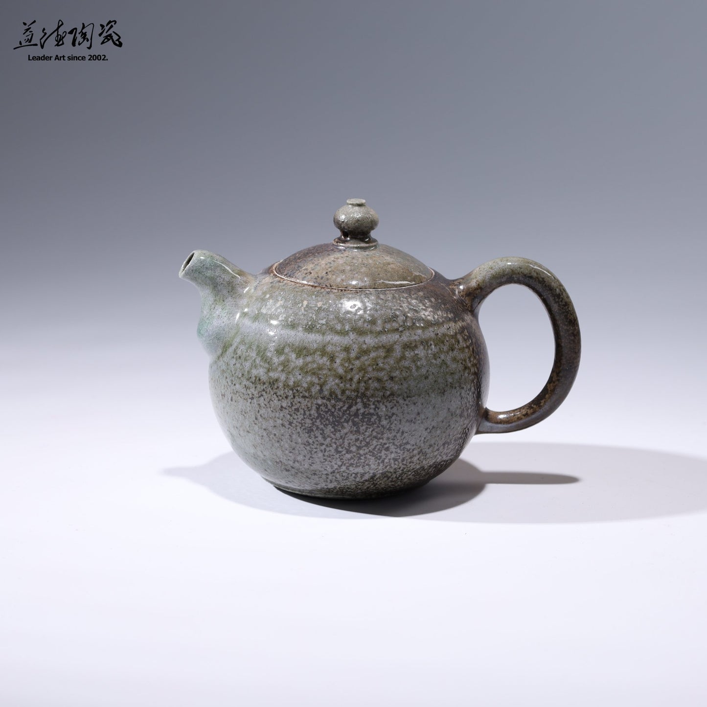 春回大地 鶯歌柴燒壺 新人文 草木灰 L150 - LEADER 益德 | 居家設計藝品・人文茶器・空間美學作品