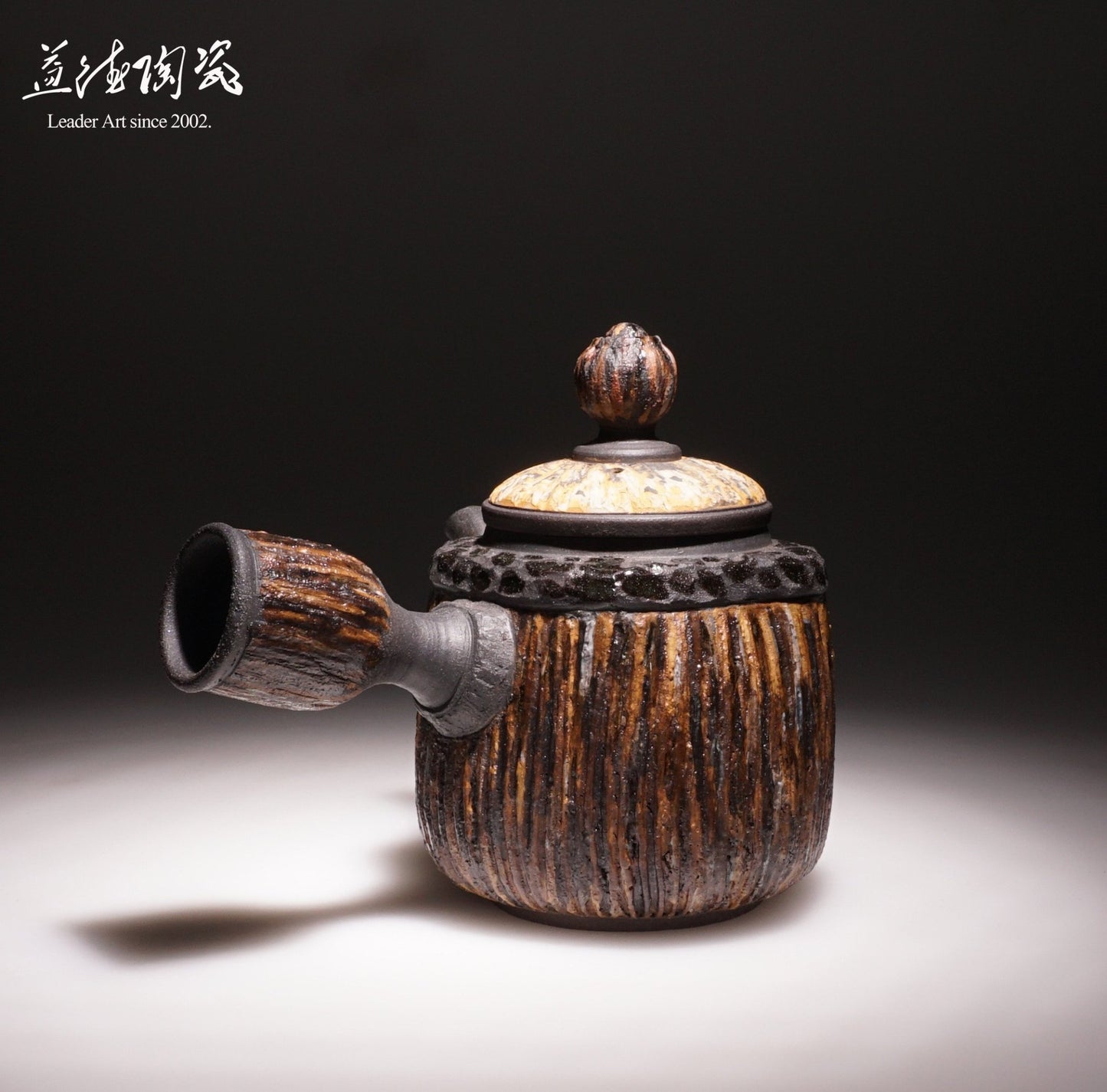 Meteor shower - Natural rock and ore Teapot - LEADER 益德 | 居家設計藝品・人文茶器・空間美學作品