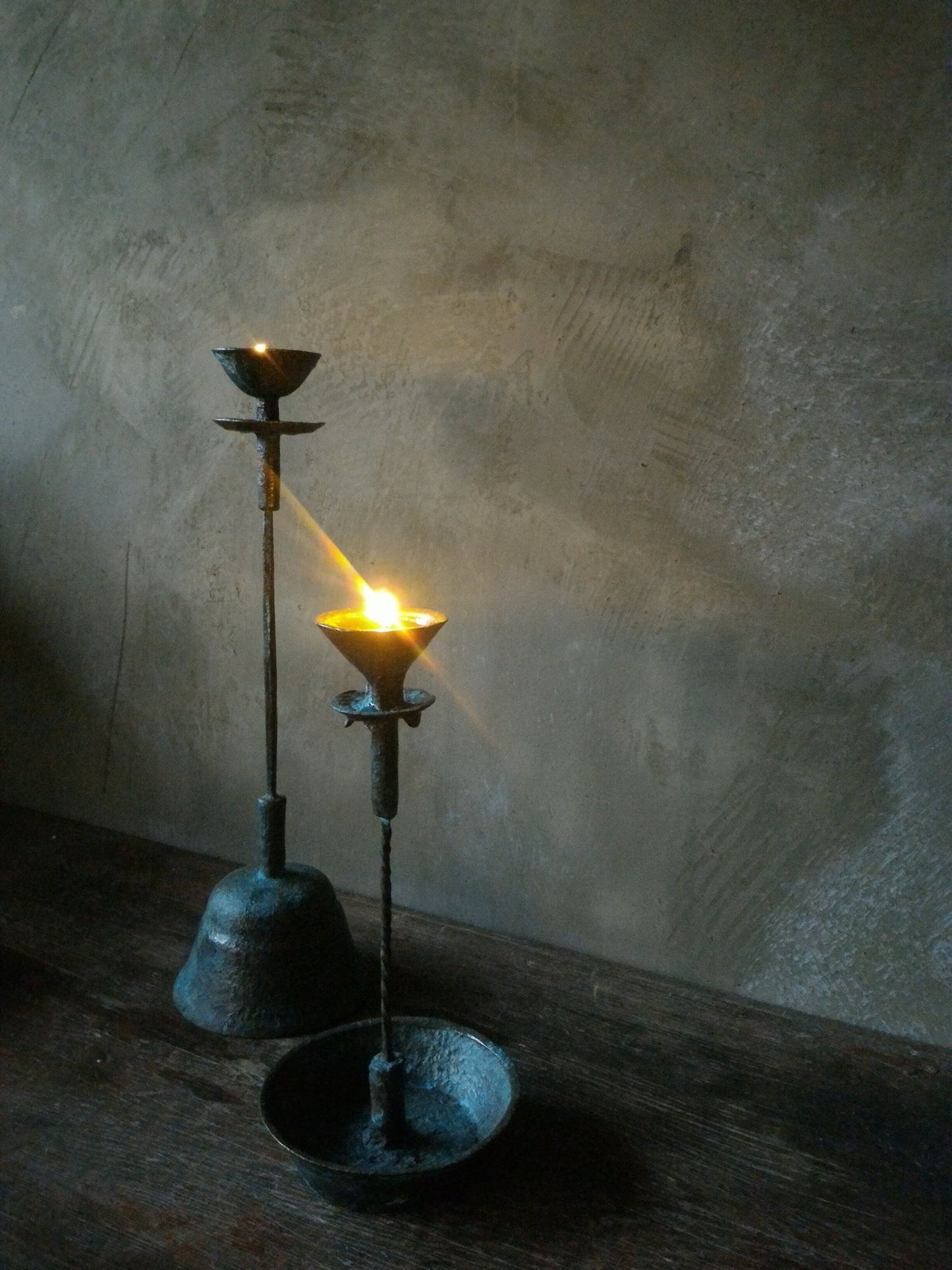 Nostalgia/Lampstand - Limited Design of Bronze Sculpture - LEADER 益德 | 居家設計藝品・人文茶器・空間美學作品