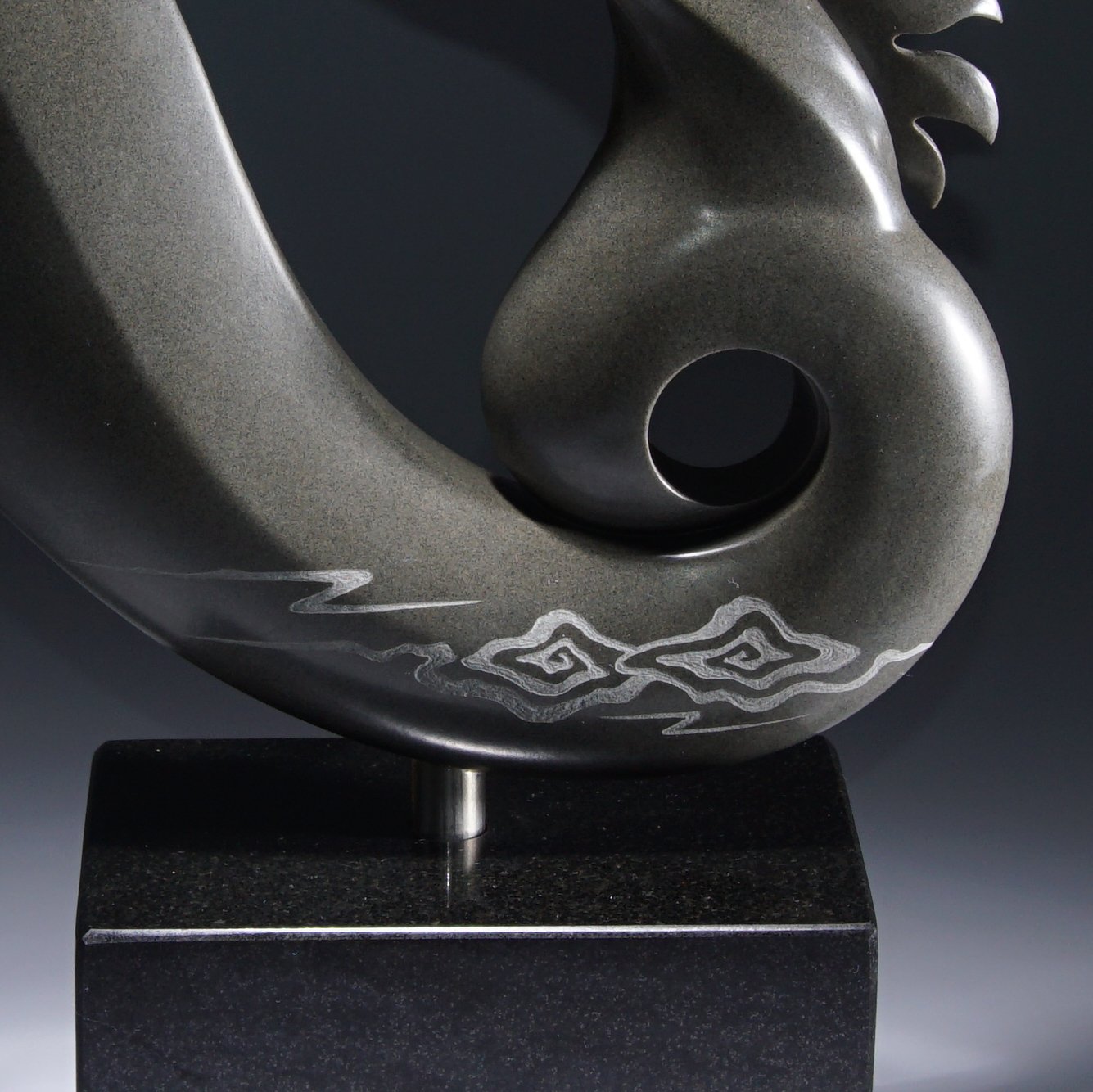 飛馬 - 台東南田石 工藝之家石雕 - LEADER 益德 | 居家設計藝品・人文茶器・空間美學作品