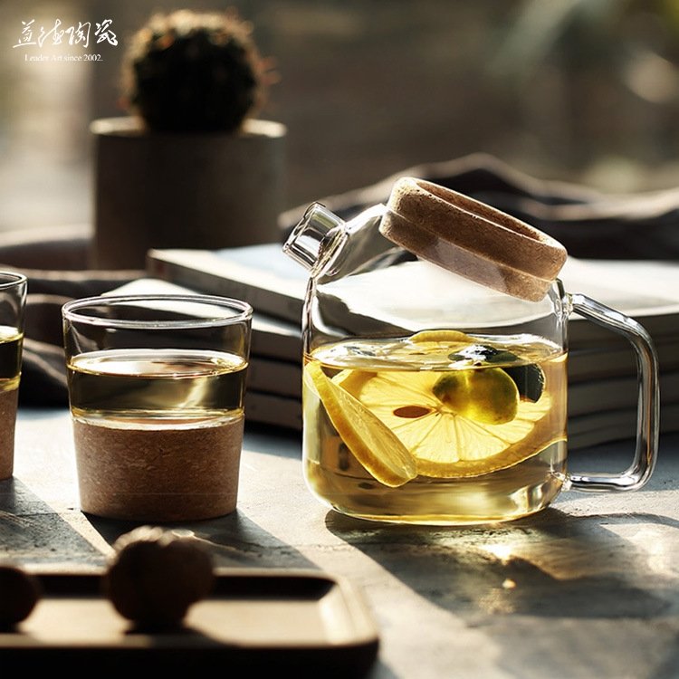 逗逗涼水果汁壺透明玻璃軟木蓋 - LEADER 益德 | 居家設計藝品・人文茶器・空間美學作品