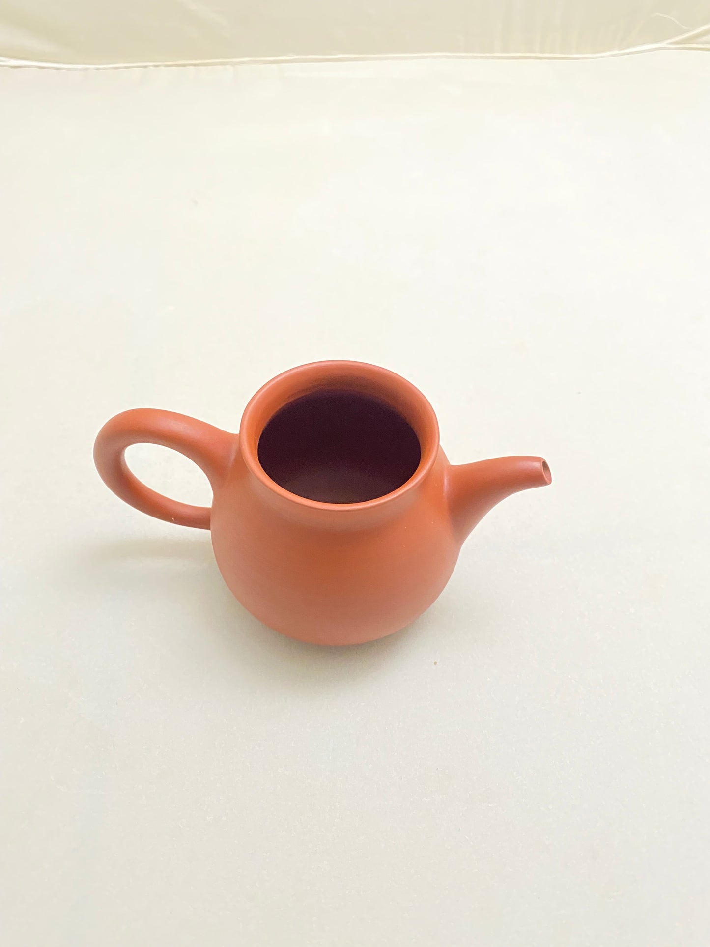 經典朱泥，竹炭墨泥手工茶海