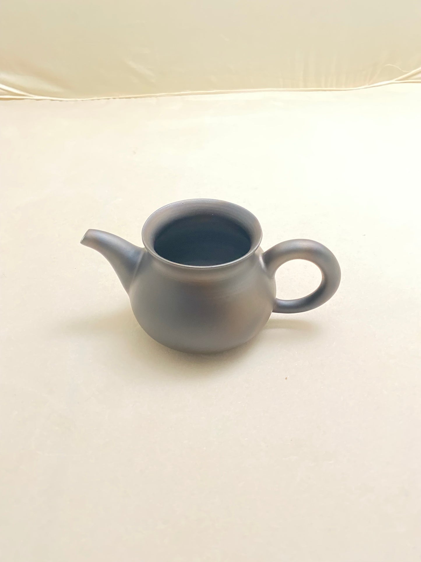 經典朱泥，竹炭墨泥手工茶海