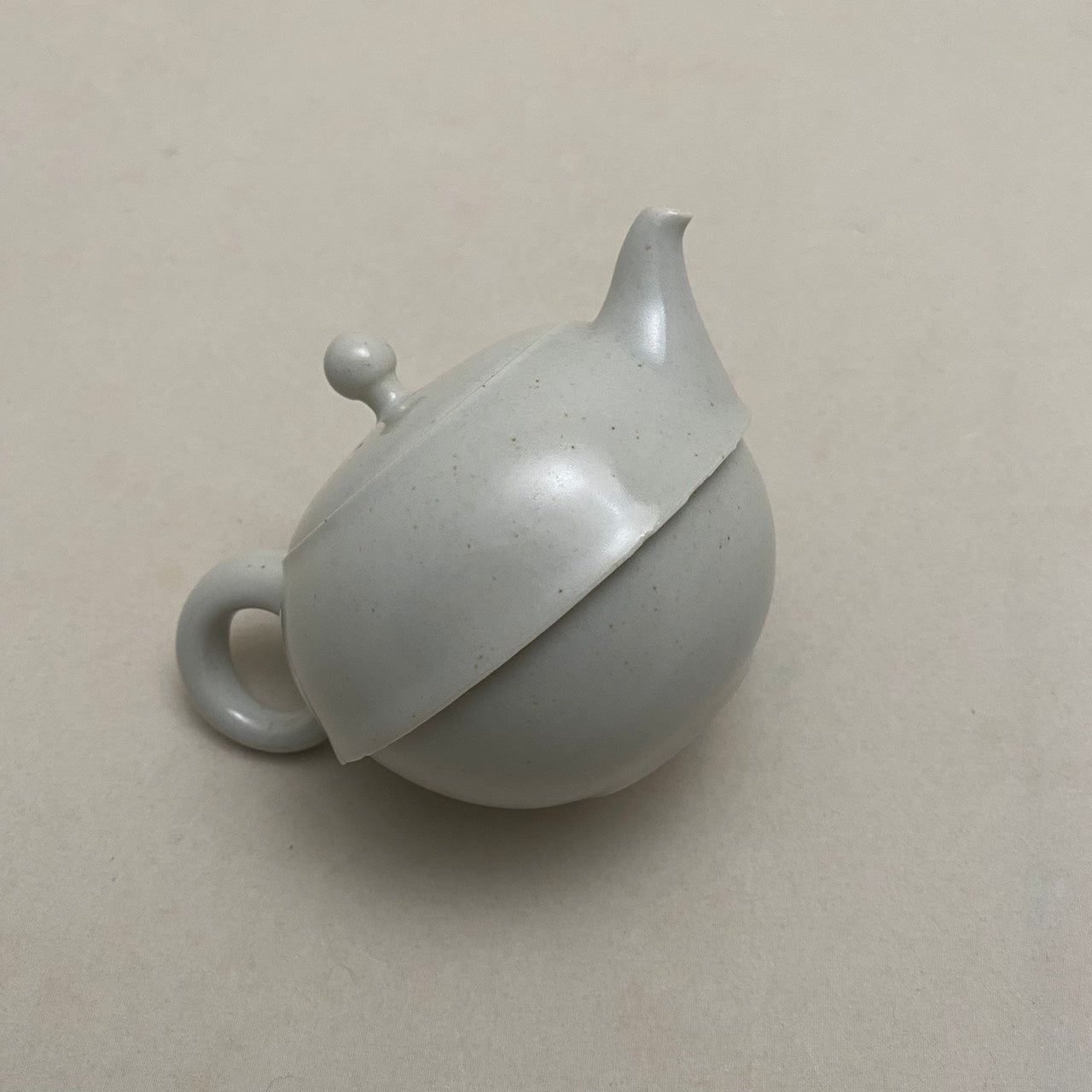 白月清風壺、潑青杯