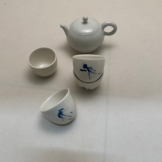 白月清風壺、潑青杯