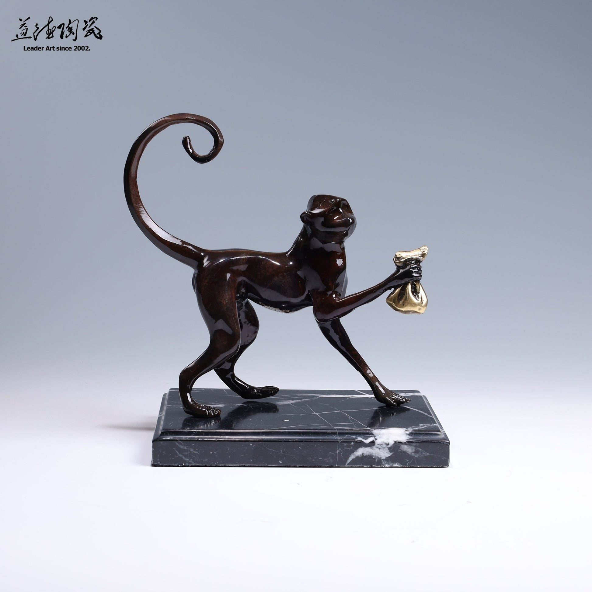 代代封侯(猴) - 12生肖系列銅雕 歐式草原銅雕 - LEADER 益德 | 居家設計藝品・人文茶器・空間美學作品