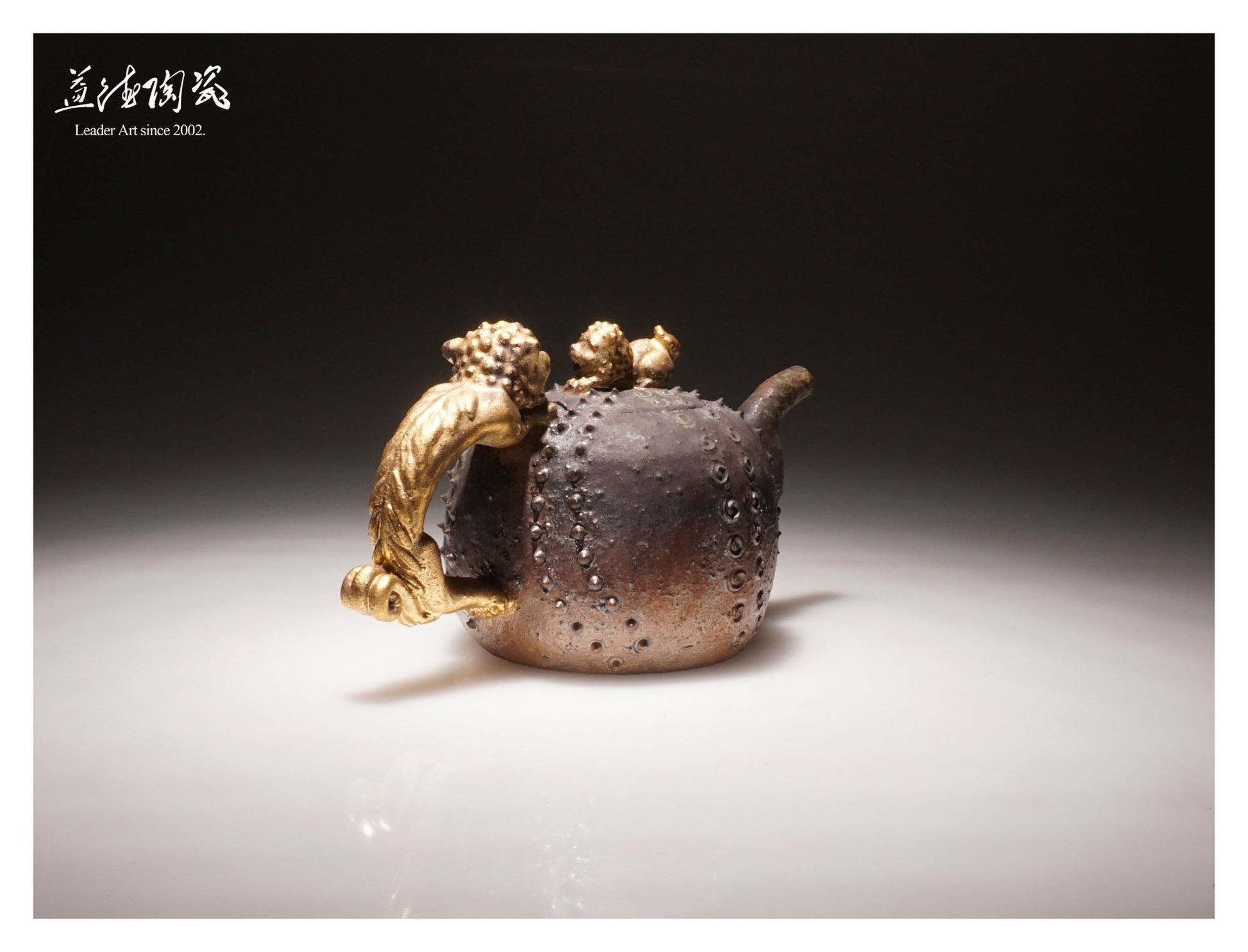 Flying sky lion - Wood Firing - LEADER 益德 | 居家設計藝品・人文茶器・空間美學作品